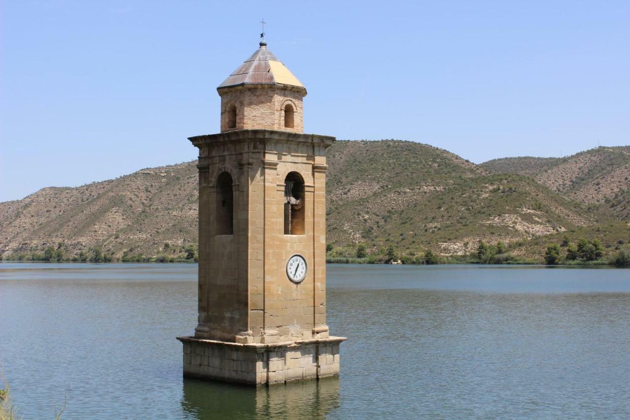 Hostal Roca Fayón المظهر الخارجي الصورة